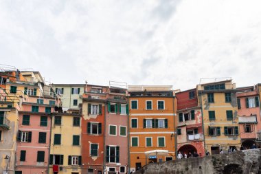 Riomaggiore, İtalya - 21 Nisan 2019 Ci'deki Riomaggiore Köyü