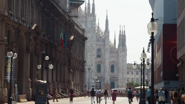 Duomo Milano Visto Piazza Dei Mercanti Scena Urban Daily Lifestyle — Video Stock