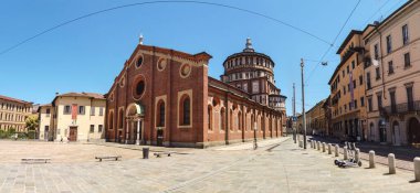 Leonardo Da Vinci 'nin son akşam yemeği freskinin bulunduğu Santa Maria delle Grazie Kilisesi' nin dış yüzeyi Milano, İtalya - 21 Haziran 2020