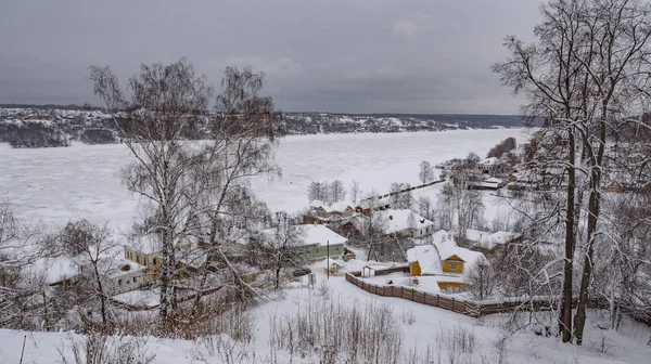 Oude Russische Stad Van Pljos Rechtenvrije Stockfoto's