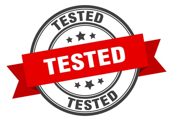 Test edilmiş etiket. test kırmızı bant işareti. Test — Stok Vektör