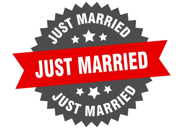 Juste marié signe. vient de se marier étiquette circulaire rouge-noir — Image vectorielle