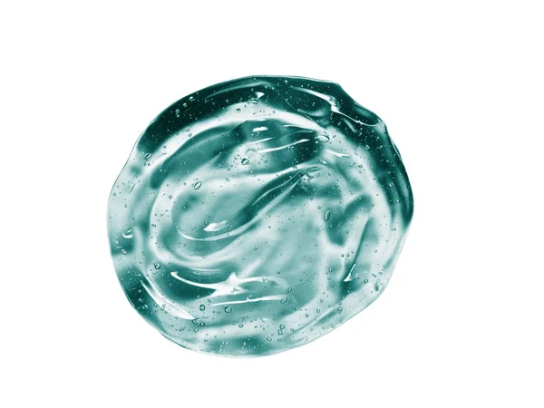 Serum jeli dokusu. Beyaz arkaplanda temiz mavi kozmetik sıvı krem örneği var. Kabarcıklı cilt bakımı ürünü