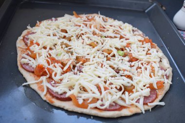 Ham Pişirme pizza, lezzetli ev yapımı peynir pizza