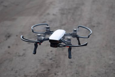 Drone uçuş, aero fotoğraf çekim yeni teknoloji.