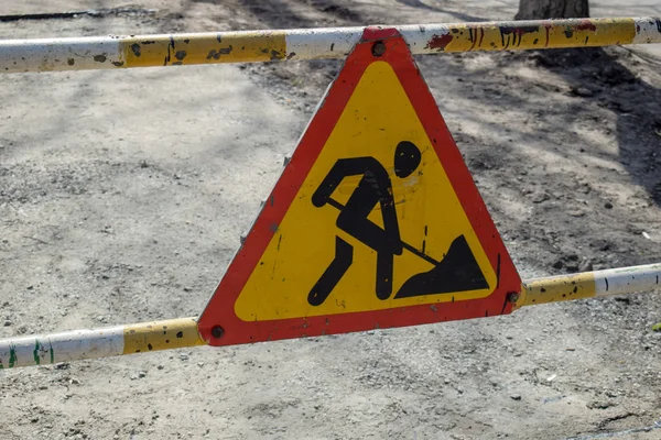 Onarım çalışmaları, tehlike kavramı işareti