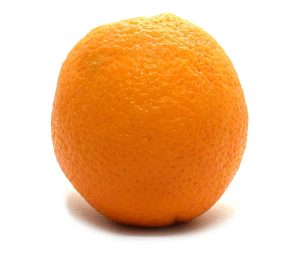 Färsk gul orange isolerad på vit bakgrund. — Stockfoto