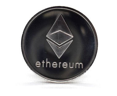 Gümüş Ethereum Eth sikke beyaz bir arka plan üzerinde izole