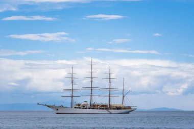 Amalfi Harbor Marina Coppola yelkenli gemi, Amalfi Port, Salerno eyaleti, Campania bölgesi, Amalfi Coast, Costiera Amalfitana, İtalya