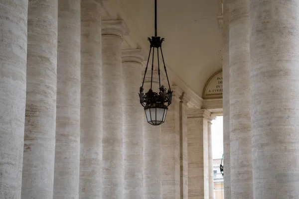 Pilares Apoyo Desde Ala Izquierda Plaza San Pedro Vaticano Italia — Foto de Stock