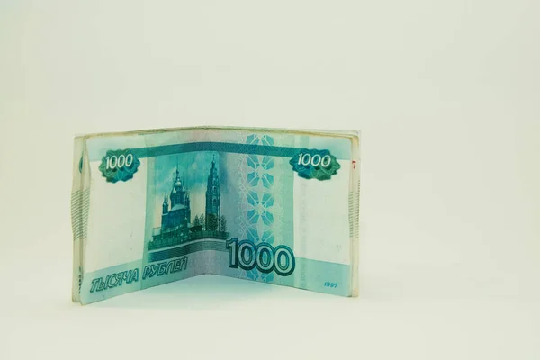 Tysiąc Rubli Banknotów Stoi Białym Tle — Zdjęcie stockowe