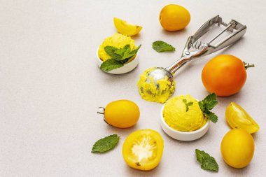 Sarı domates dondurması, şerbet, dondurma.