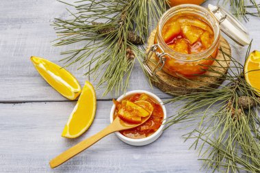 Portakal meyvesi reçeli