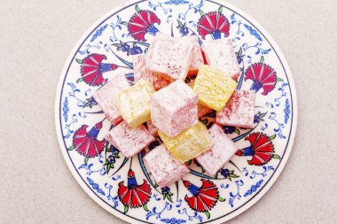 Doğu tatlıları. Geleneksel Türk lokumu