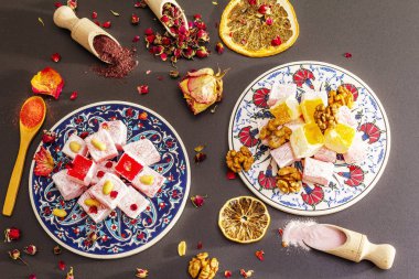 Doğu tatlıları. Geleneksel Türk lokumu