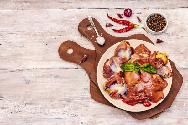 Fresh Raw Chicken Offal Heart Liver Stomach Dry Spices Sea — Stock Photo, Image