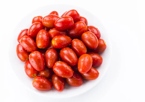 Tomates Cherry Aislados Sobre Fondo Blanco — Foto de Stock