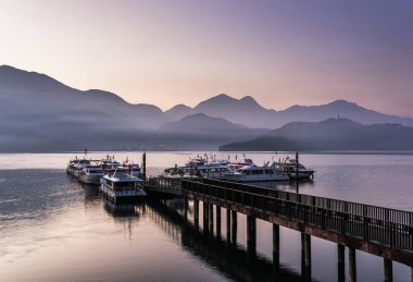 Sun Moon Gölü 'nün manzarası, Tayvan, Asya' nın ünlü cazibesi..