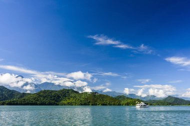 Sun Moon Gölü 'nün manzarası, Tayvan, Asya' nın ünlü cazibesi..