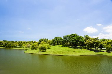 Tayvan 'daki güzel Tainan Büyükşehir Parkı. Burası halka açık ücretsiz bir alan..