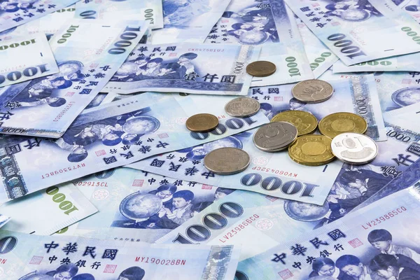 Asya 'nın el ele tutuşan Tayvan bankalarının yakın plan fotoğrafları.