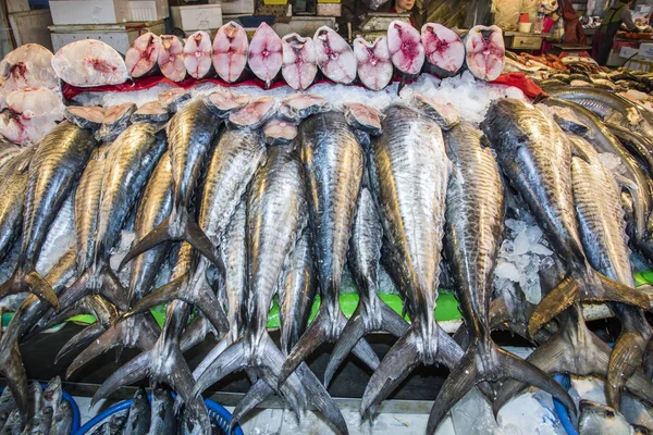 Świeże Surowe Ryby Targu Rybnym Kaohsiung Tajwan — Zdjęcie stockowe