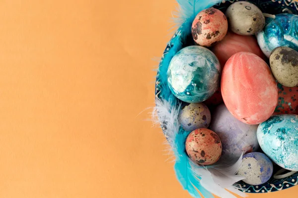 Vrolijk Pasen Pasen Achtergrond Kleurrijke Paaseieren Pantone Eieren — Stockfoto