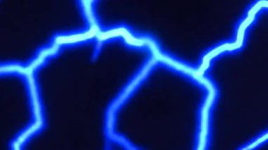 Parlak mavi yıldırımlar koyu bir arkaplanı delip yüksek enerjili, çarpıcı bir görsel etki yaratıyor.