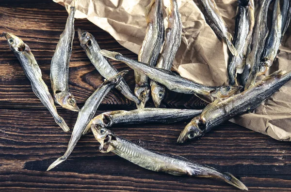 Balık meze ahşap arka plan üzerinde