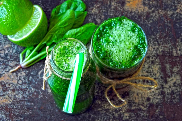 Spinach Smoothie Lime Juice Detox Drink Spinach Lime Spinach Drink — Stock Photo, Image