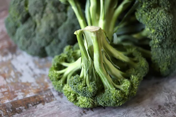 Verse Broccoli Hoofden Veganistisch Dieet Concept Voordelen Van Broccoli Eten — Stockfoto