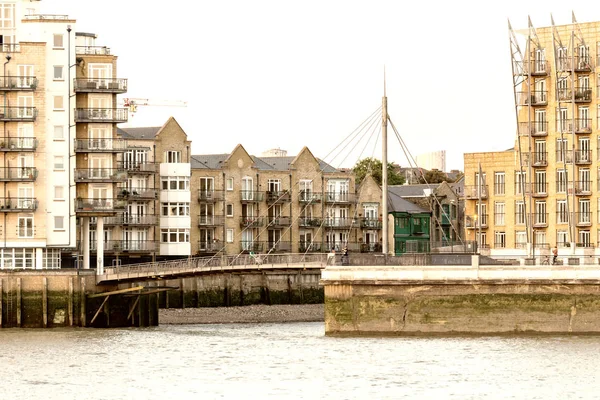 Häuser Ufer Des Flusses Themen London Großbritannien — Stockfoto