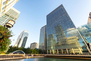 Modern cam Londra, İngiltere'de bina ticari