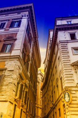 Roma siyaseti saraylar.