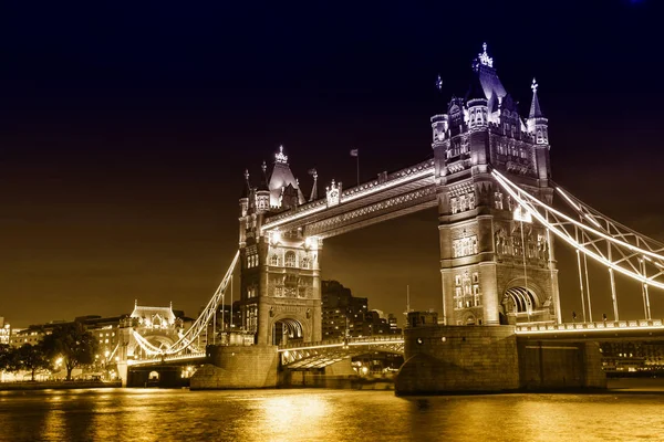 London Bridge Door Nacht — Stockfoto