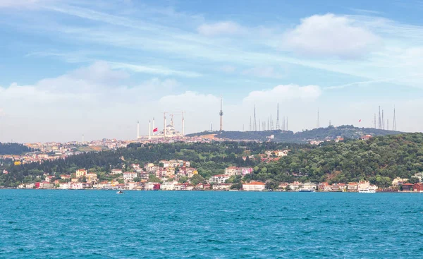Πανοραμική Θέα Του Isatmbul Από Σκάφος — Φωτογραφία Αρχείου