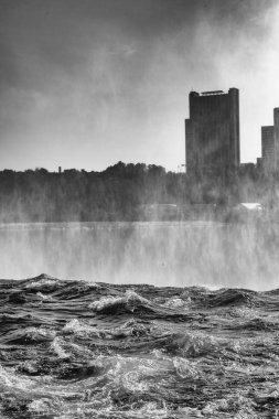 Niagara Şelalesinin güzel manzarası.