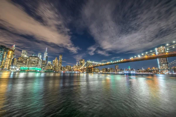 Skyline Manhattan Brooklyn Γέφυρα Νυχτερινή Θέα — Φωτογραφία Αρχείου