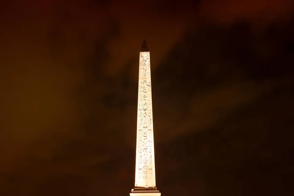 巴黎协和广场的方尖碑美景 — 图库照片