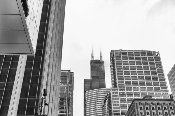 Wolken Boven Wolkenkrabbers Chicago — Stockfoto