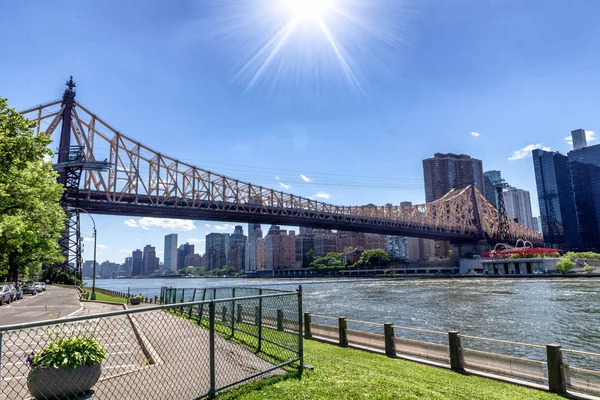 Queensboro Bridge, west Manhattan, NYC — Stock Photo, Image
