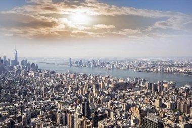 Manhattan 'ın ufuk çizgisinin havadan görüntüsü