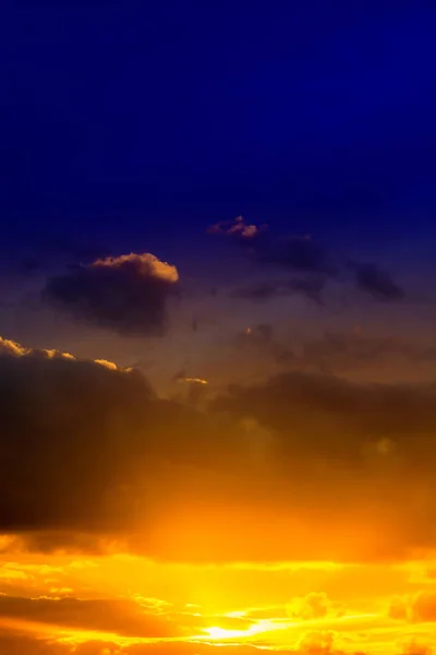 Красивый вид на закат — стоковое фото