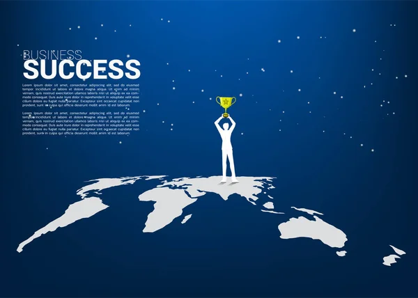 Σιλουέτα επιχειρηματία με τρόπαιο πρωταθλητή που στέκεται στον παγκόσμιο χάρτη. Επιχειρηματική έννοια του διεθνούς βραβευτού. — Διανυσματικό Αρχείο