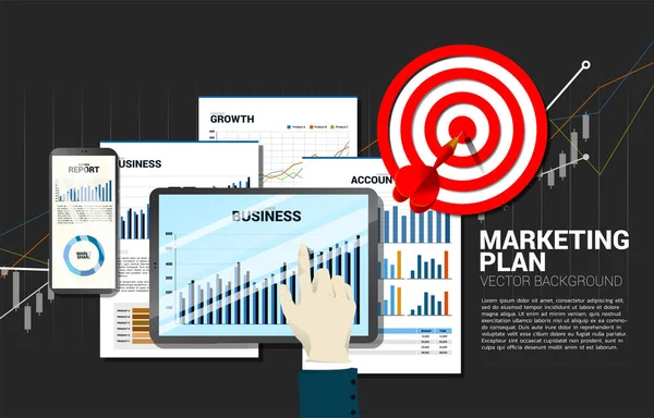Geschäftsbericht per Hand in Tablet und Mobiltelefon mit Papier und Zielscheibe. Konzept für Marketingplan und Trendberichtziel — Stockvektor
