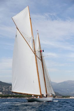 Fransız Rivierasında yelkenli yarışı 