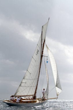 Fransız Rivierasında yelkenli yarışı 