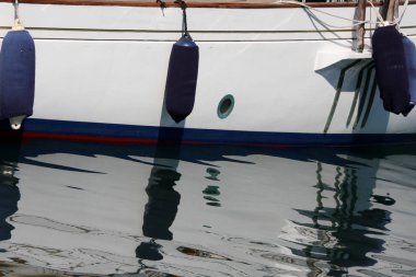 Fransız Rivierasında yelkenli yarışı 