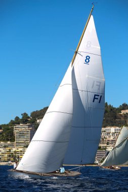 Fransız Rivierasında yelkenli yarışı 