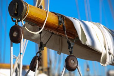 Fransız Rivierasında yelkenli yarışı 